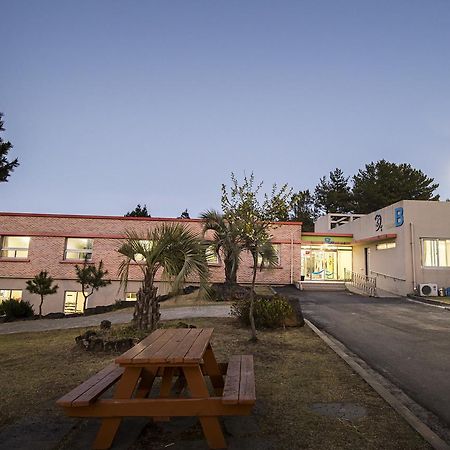 Jeju Youth Hostel ภายนอก รูปภาพ