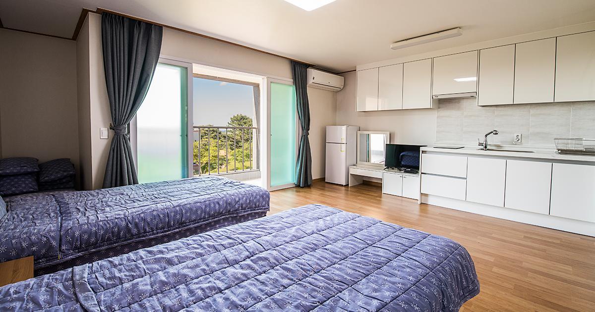 Jeju Youth Hostel ภายนอก รูปภาพ