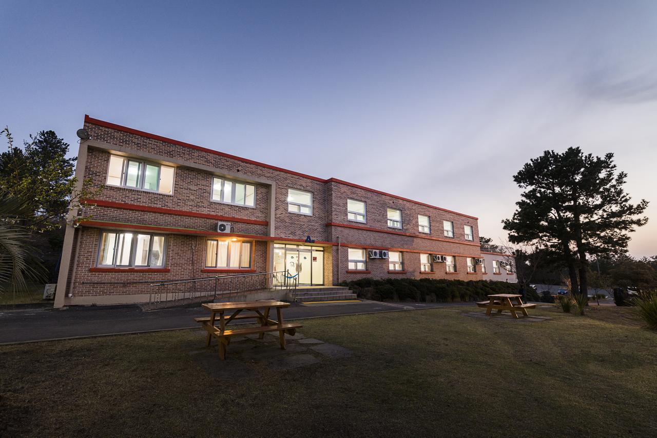 Jeju Youth Hostel ภายนอก รูปภาพ